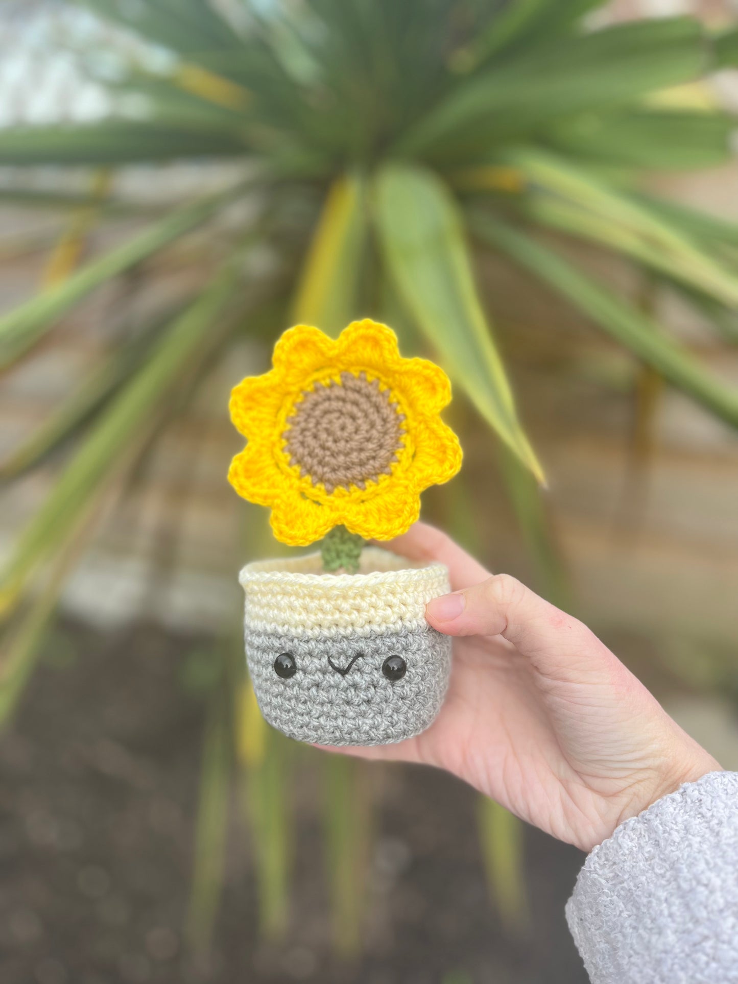 Sunflower Pot